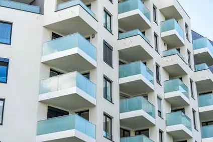 All-glass railing for BD Západní Město